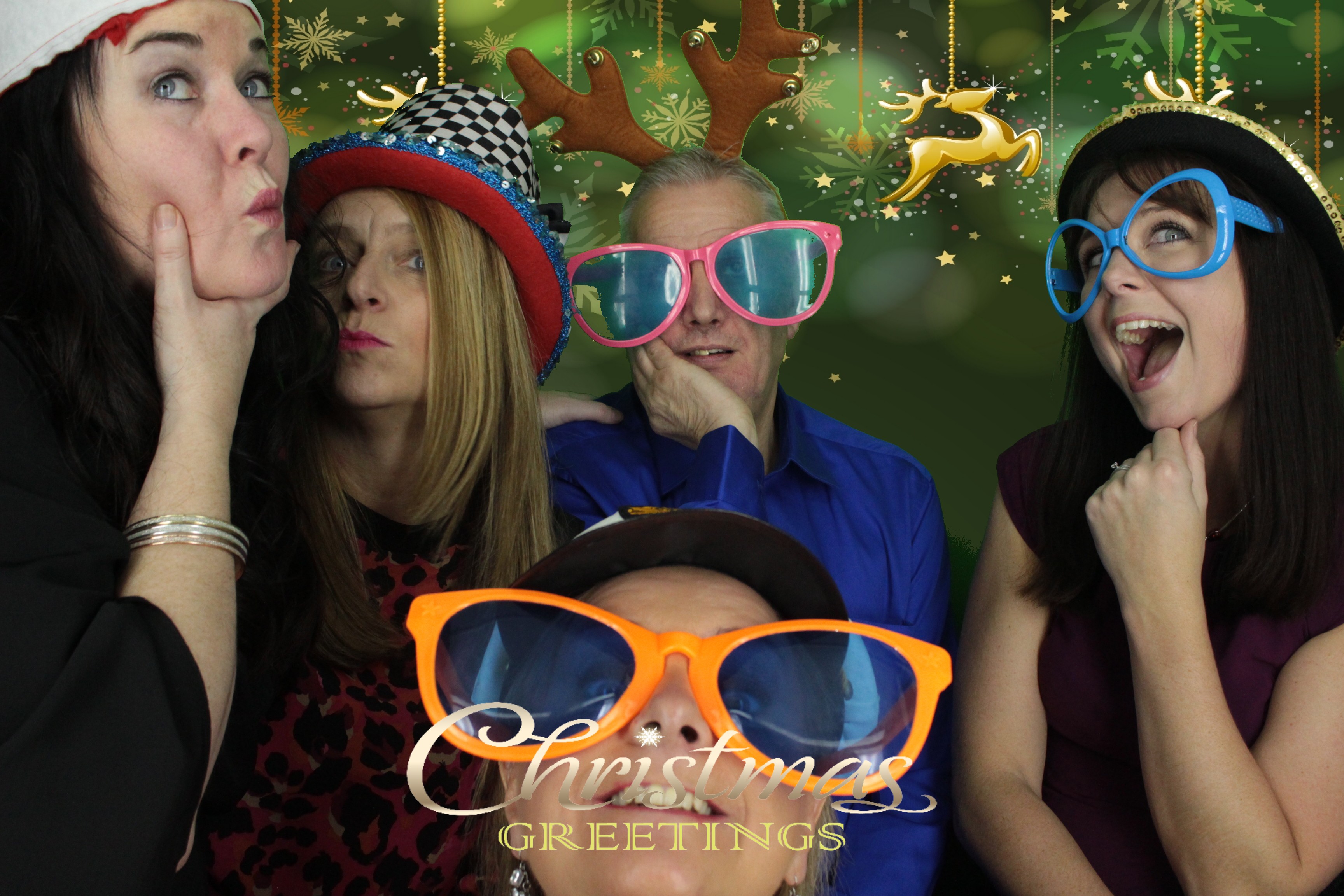 One Line Christmas Party | View more photos from the event at gallery.myphotoboothexperience.co.uk/u/MyPhotoBoothExperienceLtd/One-Line-Christmas-Party